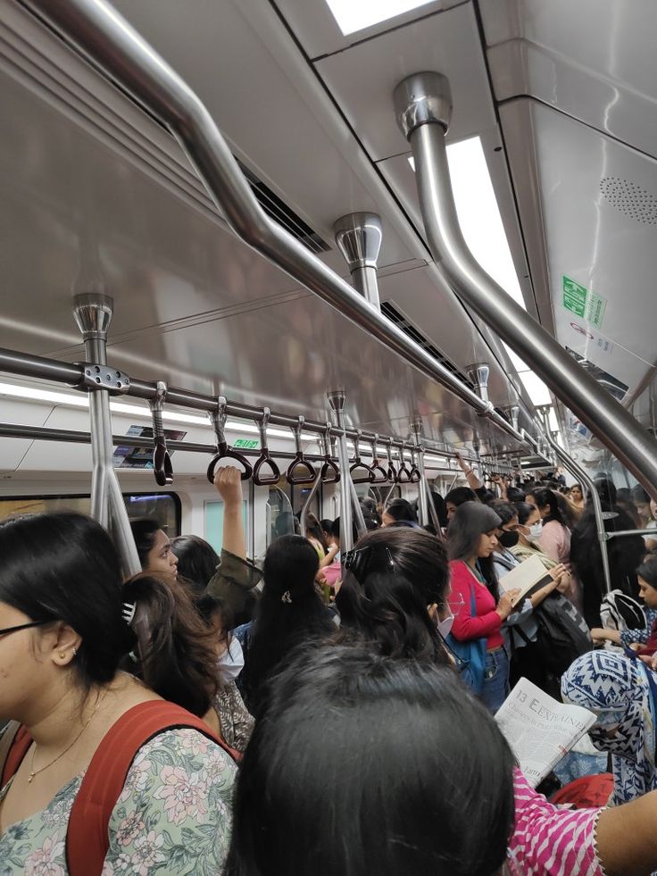 Metro Rail Advertising